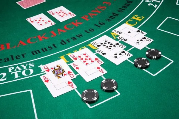 cược blackjack trực tiếp